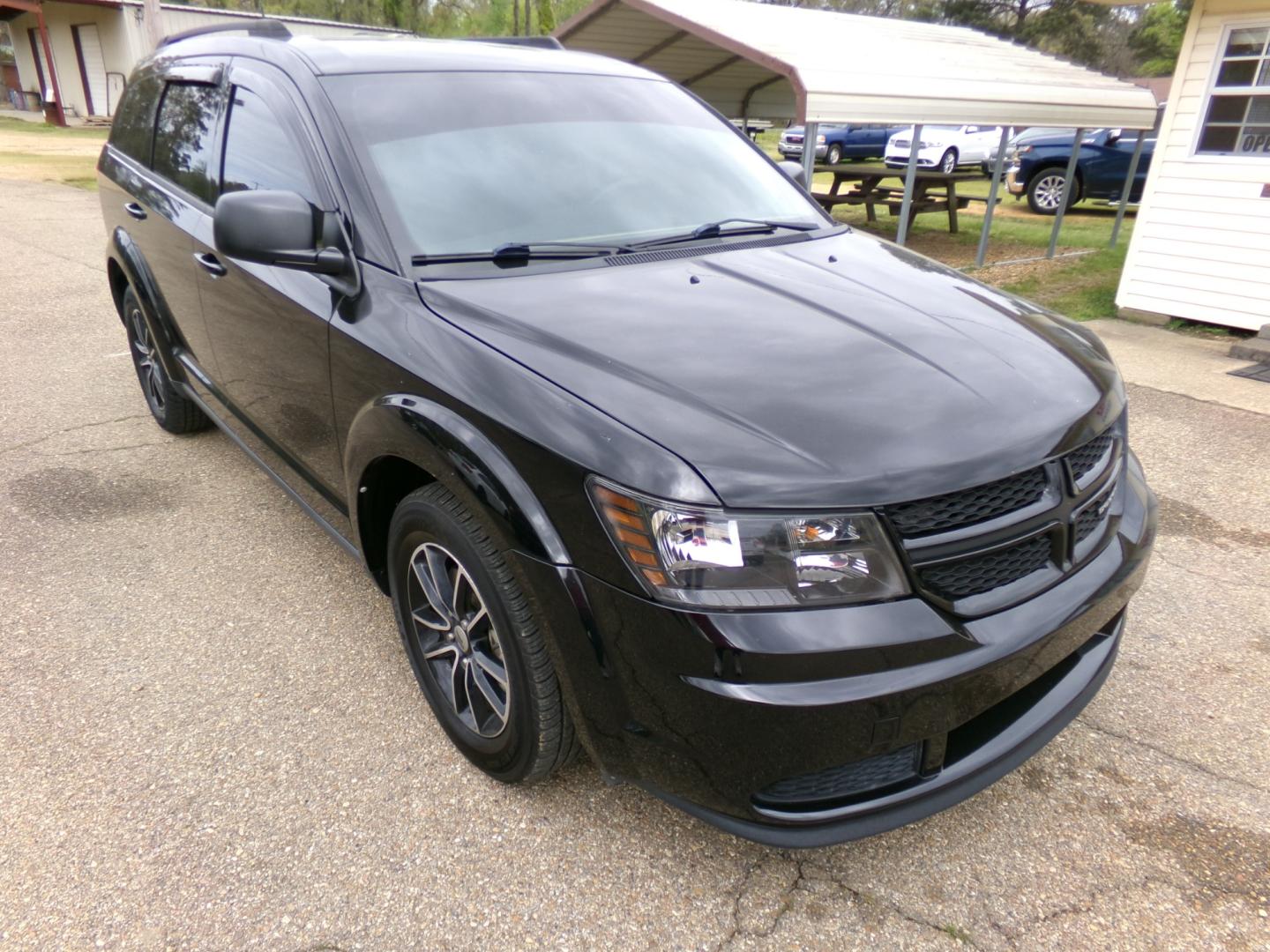 2018 Black /Black Dodge Journey SE (3C4PDCAB8JT) with an 2.4L engine, automatic transmission, located at 401 First NE, Bearden, AR, 71720, (870) 687-3414, 33.726528, -92.611519 - Photo#29